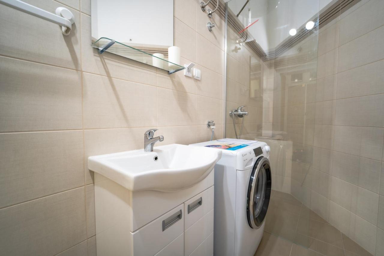 Botanical9, Belgrade Centre, 2 Bedroom Apartment Zewnętrze zdjęcie